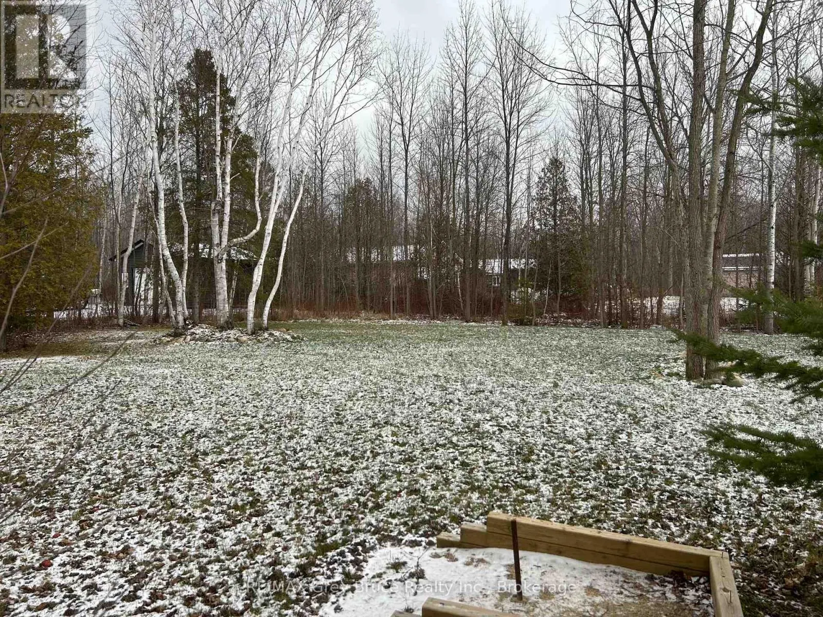 PT 7 PART LOT 23 MAPLE DRIVE