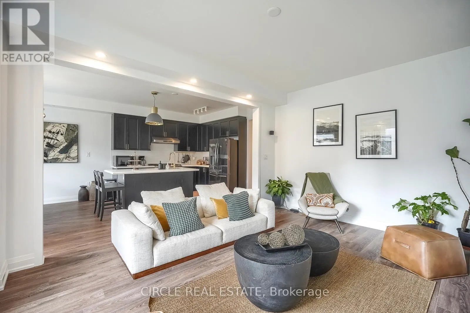 109 SUNFLOWER CRESCENT