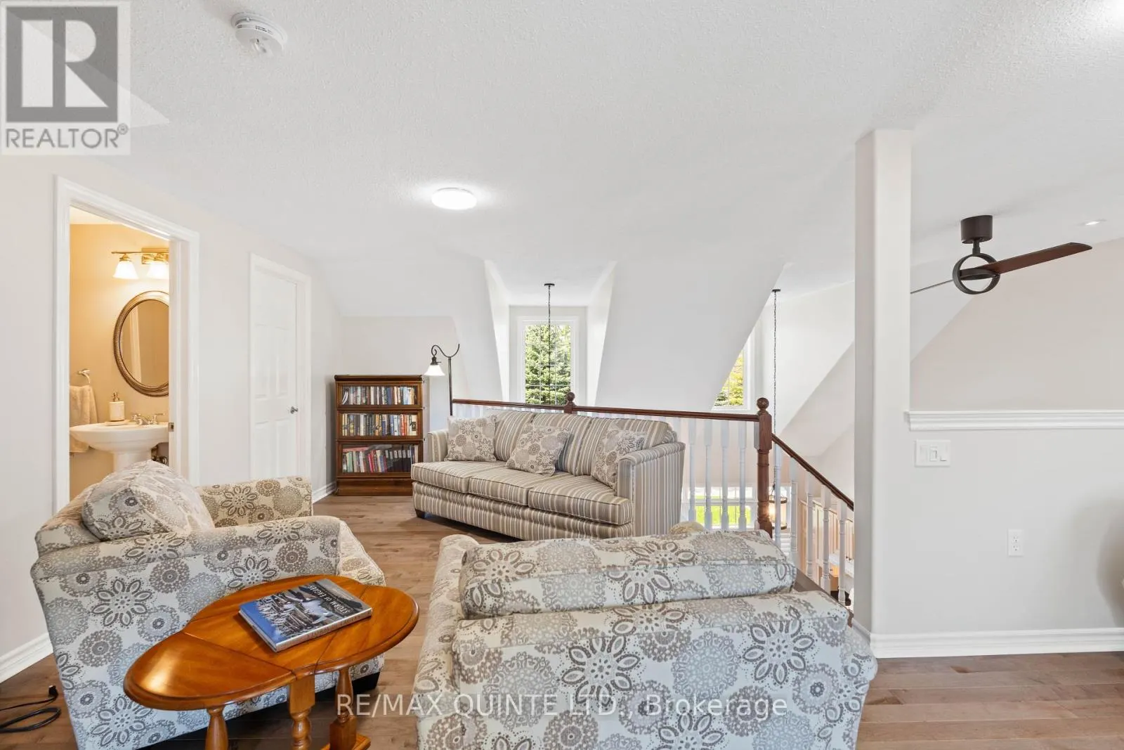 22 GRACEFIELD LANE