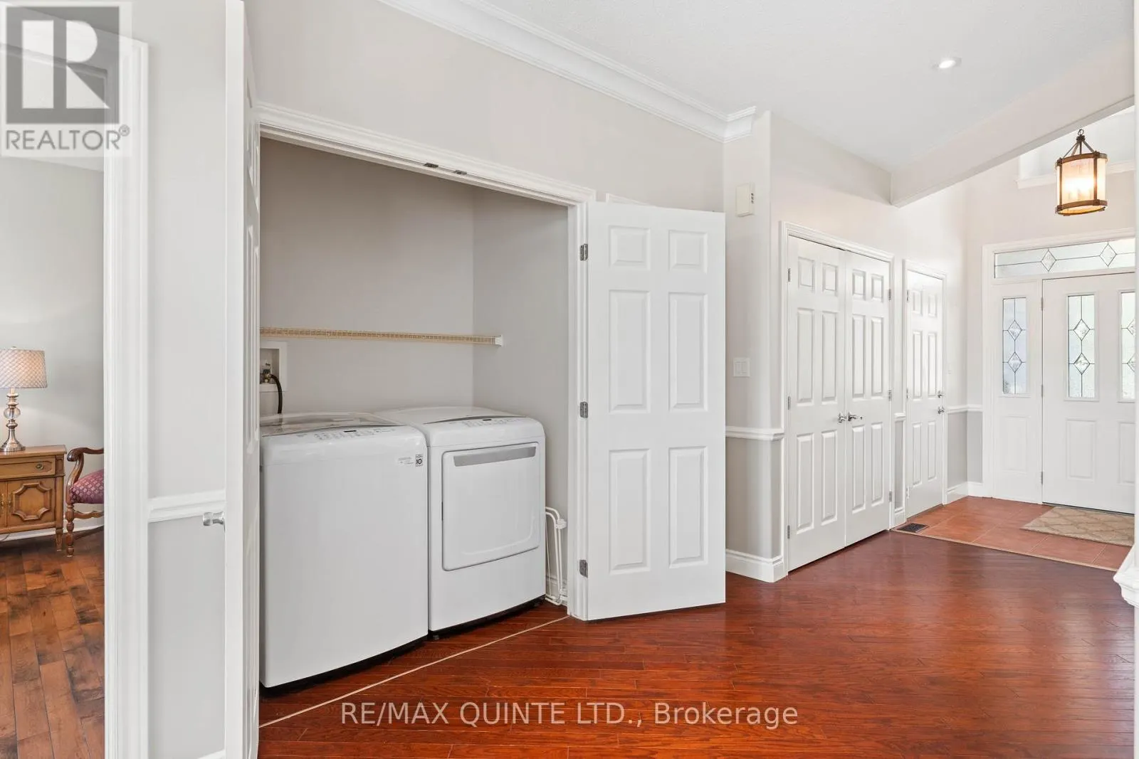 22 GRACEFIELD LANE