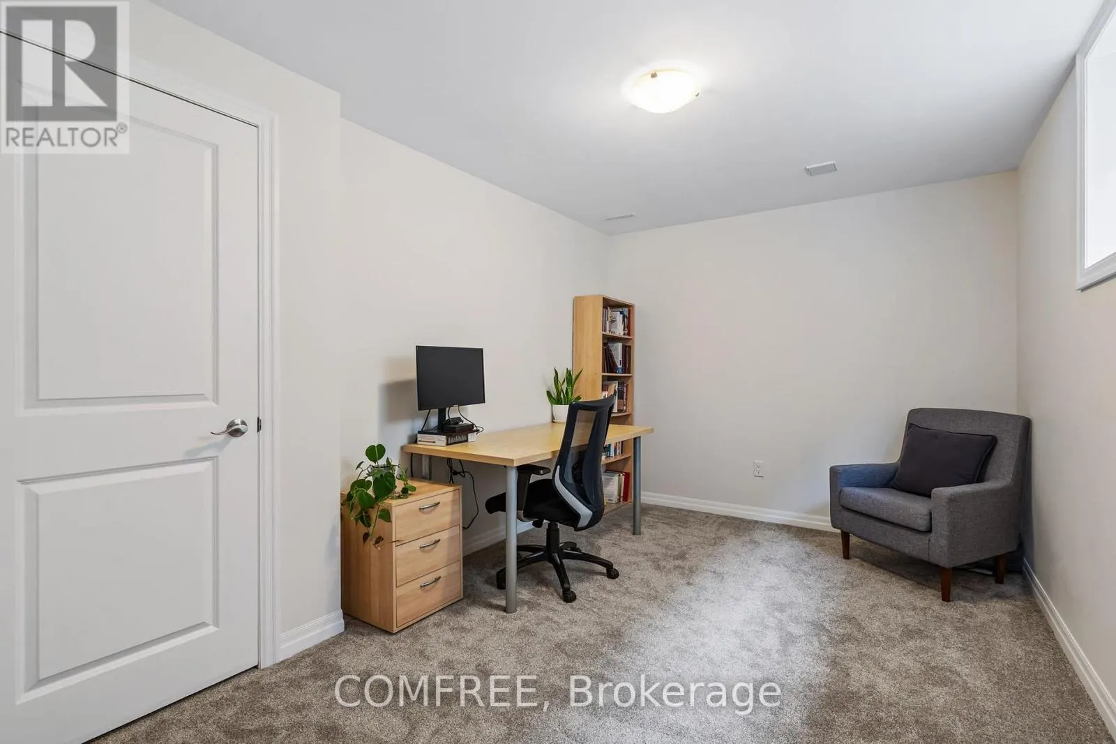 118 LIVINGSTON DRIVE