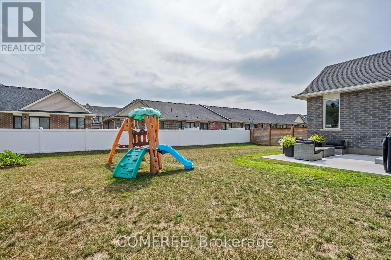 118 LIVINGSTON DRIVE