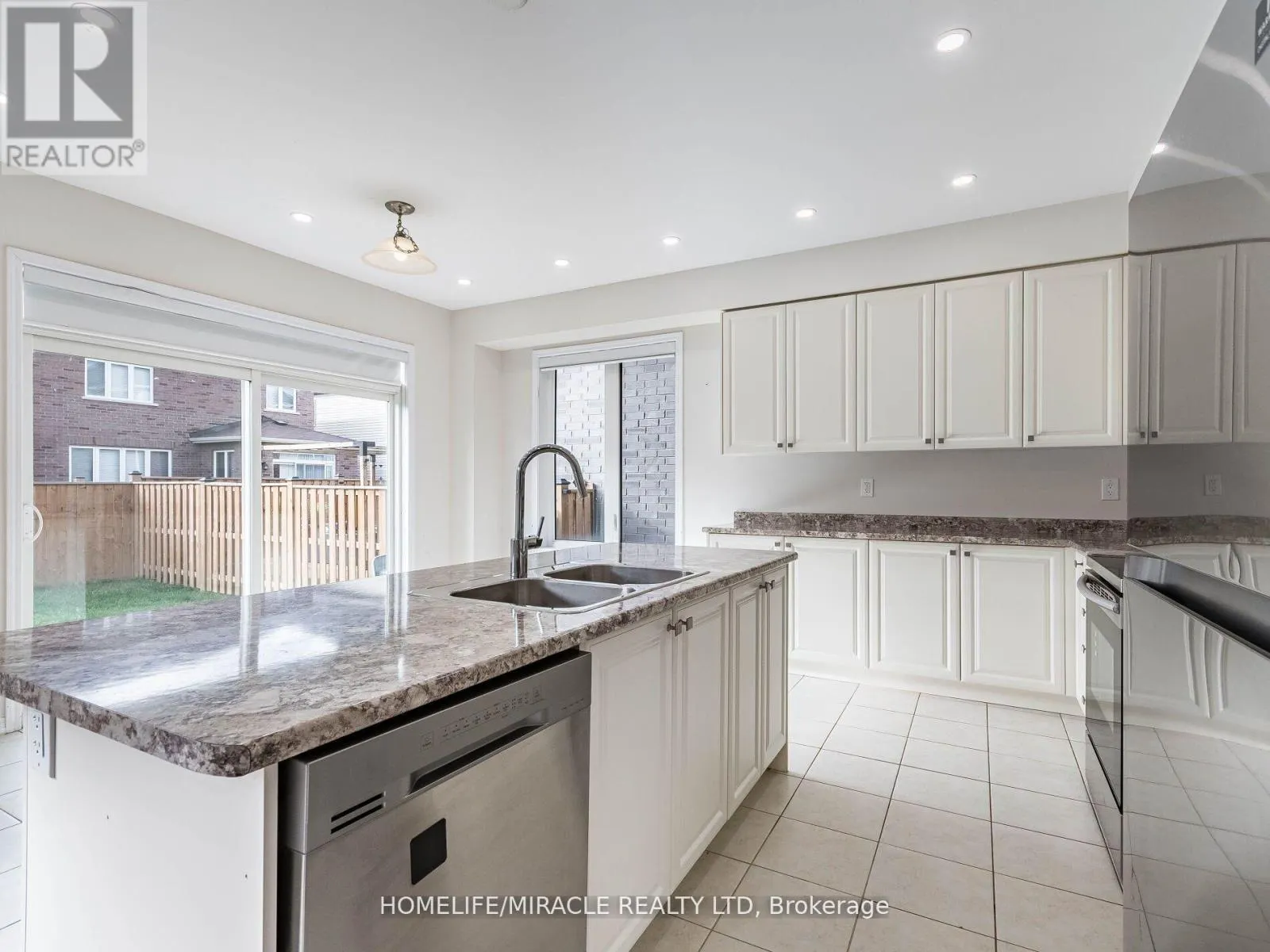 25 DOREEN DRIVE