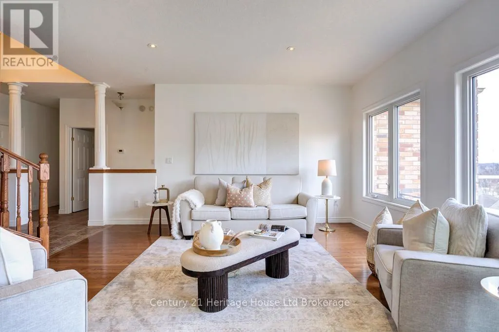 2 GREEN GABLE PLACE