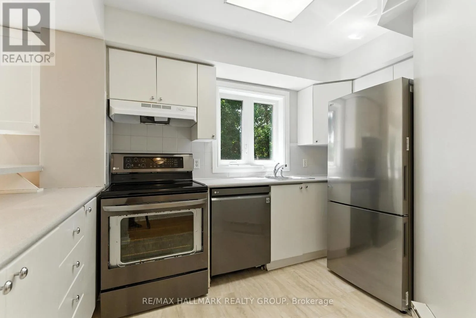 214 BRISTON PRIVATE