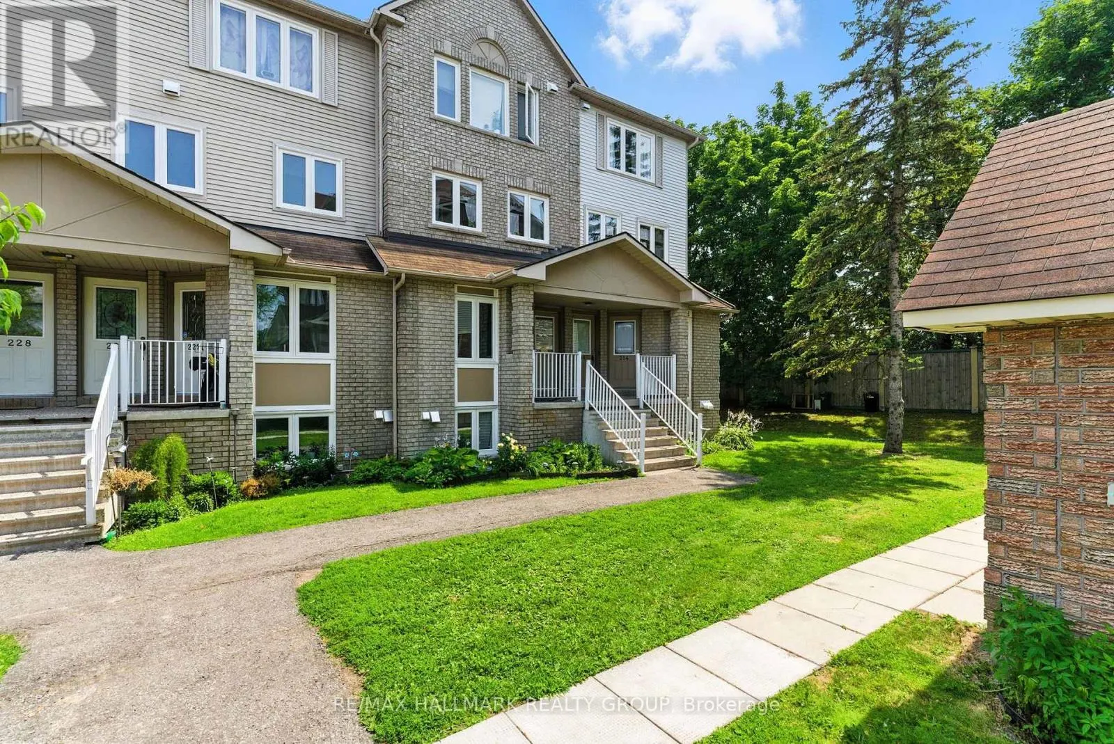 214 BRISTON PRIVATE