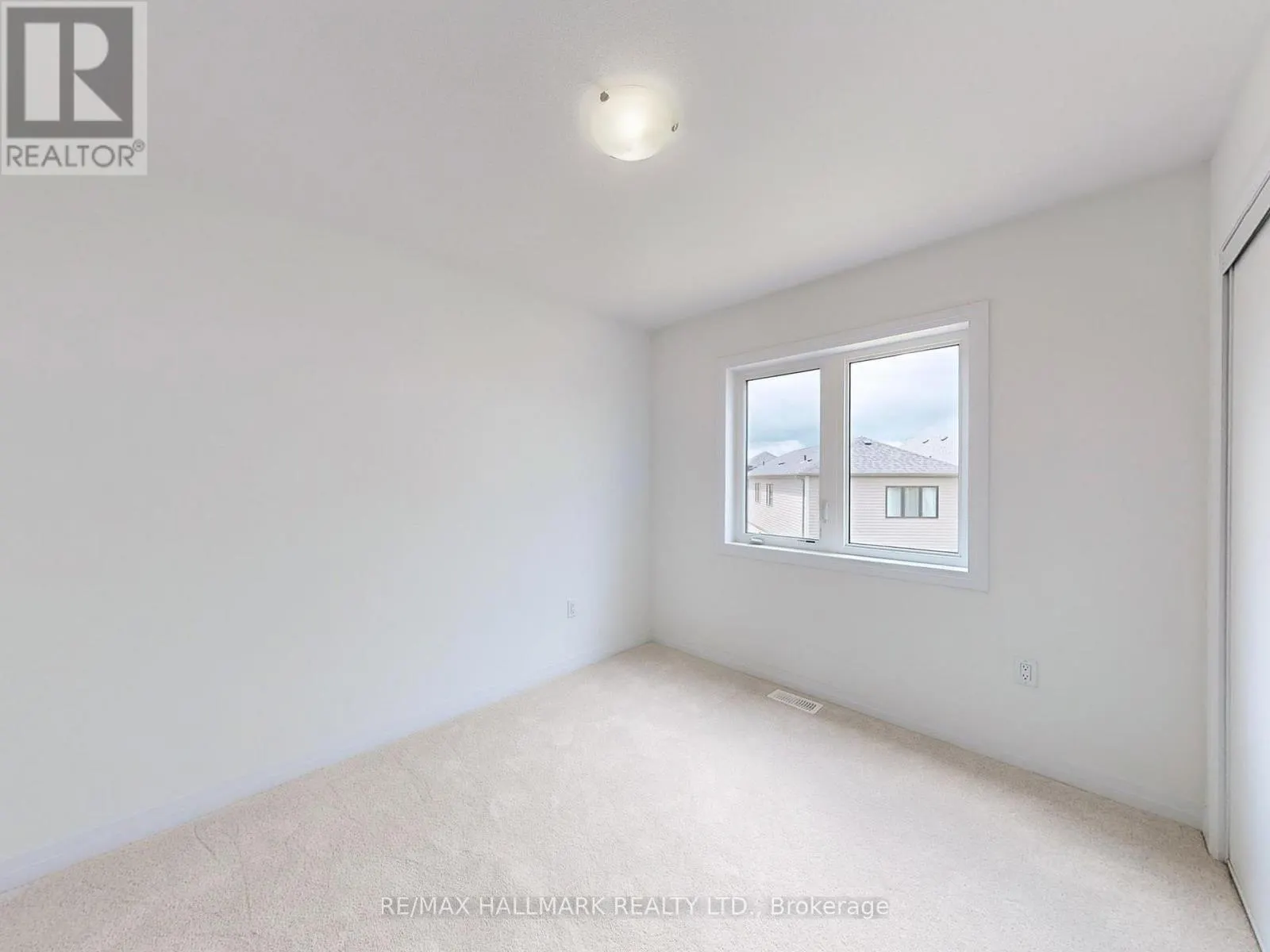 40 VELVET WAY