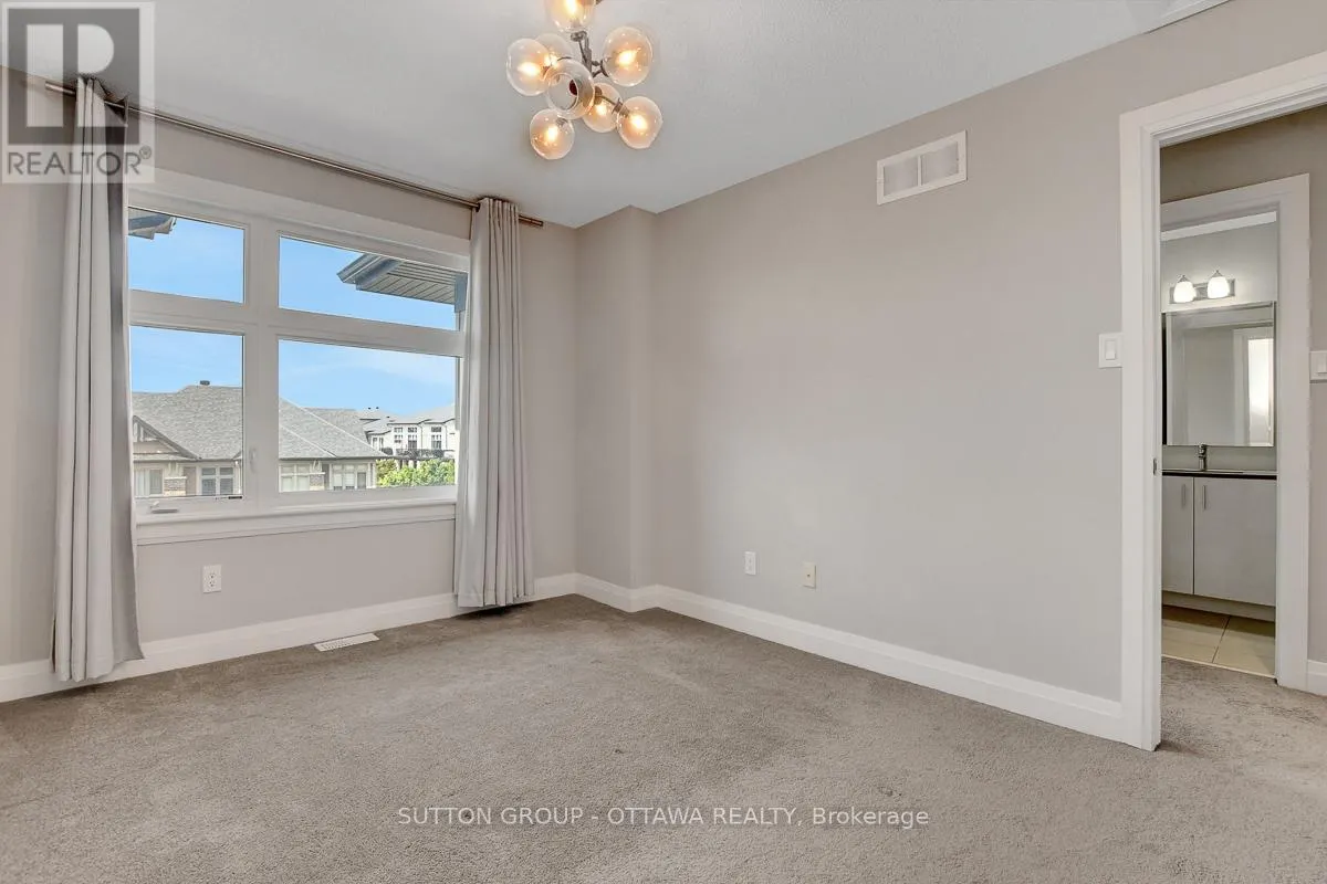 120 NUTTING CRESCENT