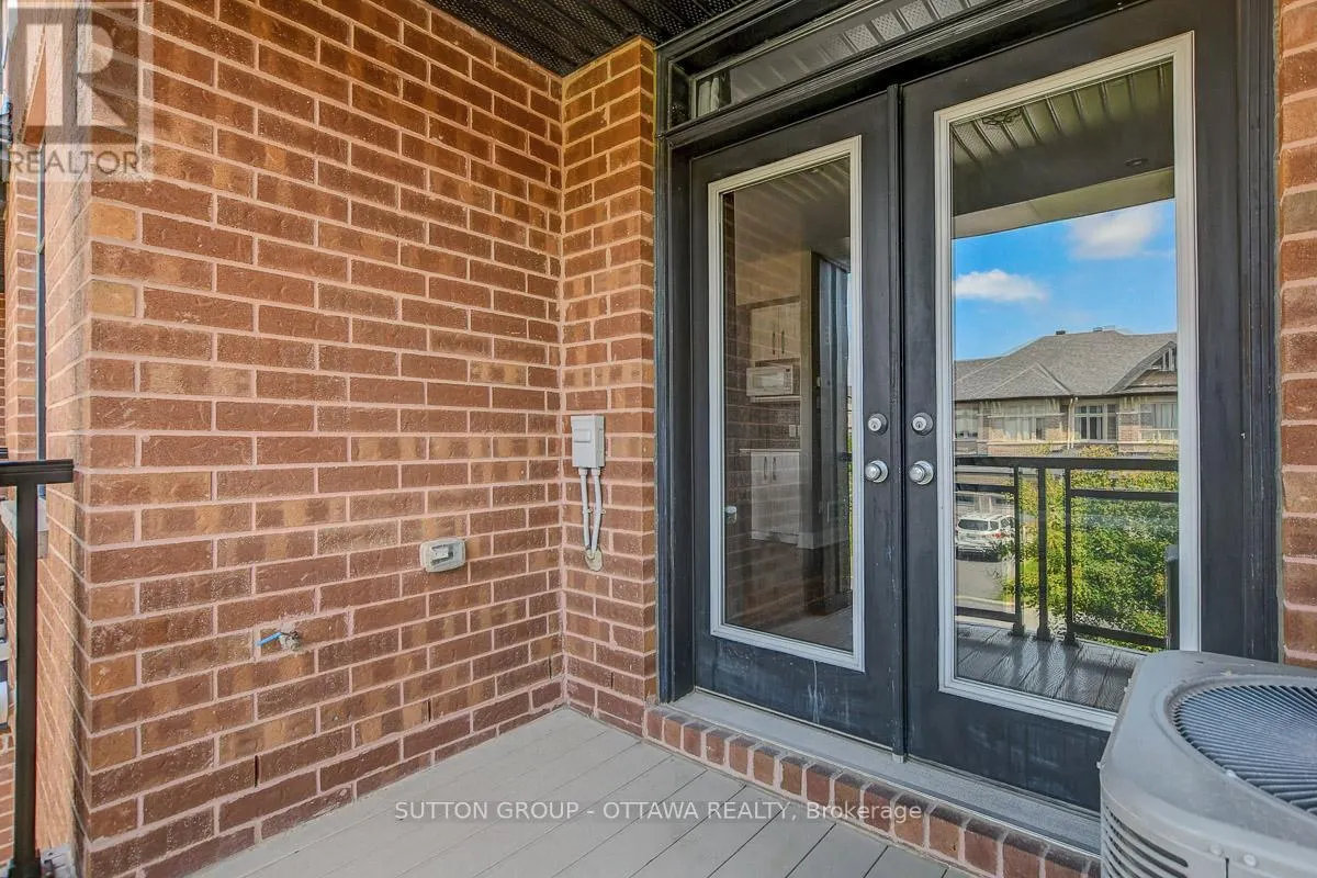 120 NUTTING CRESCENT