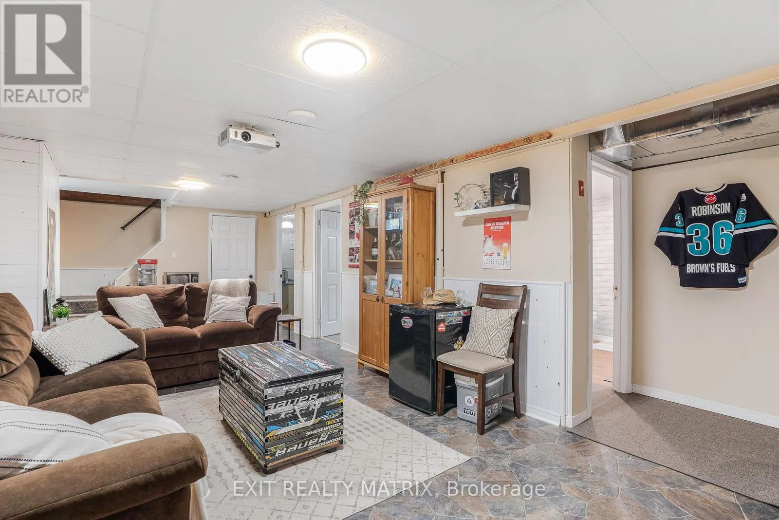 670 FRONT ROAD