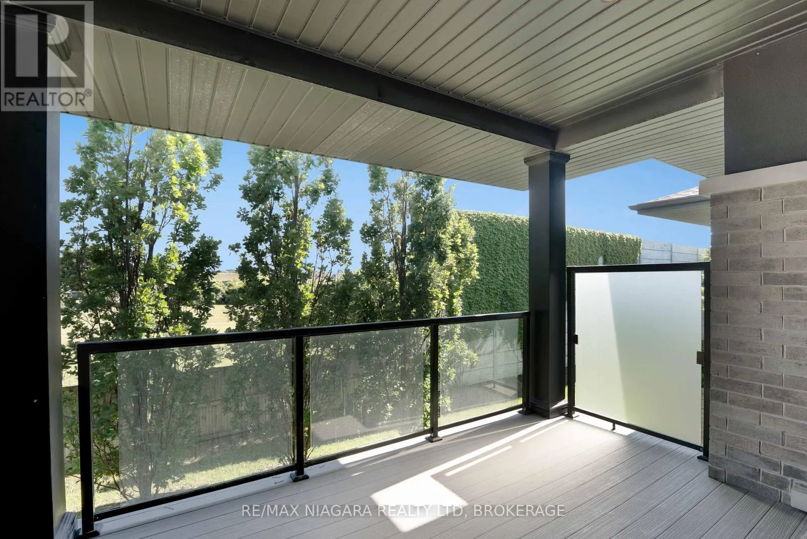 11 - 7276 OPTIMIST LANE, #11