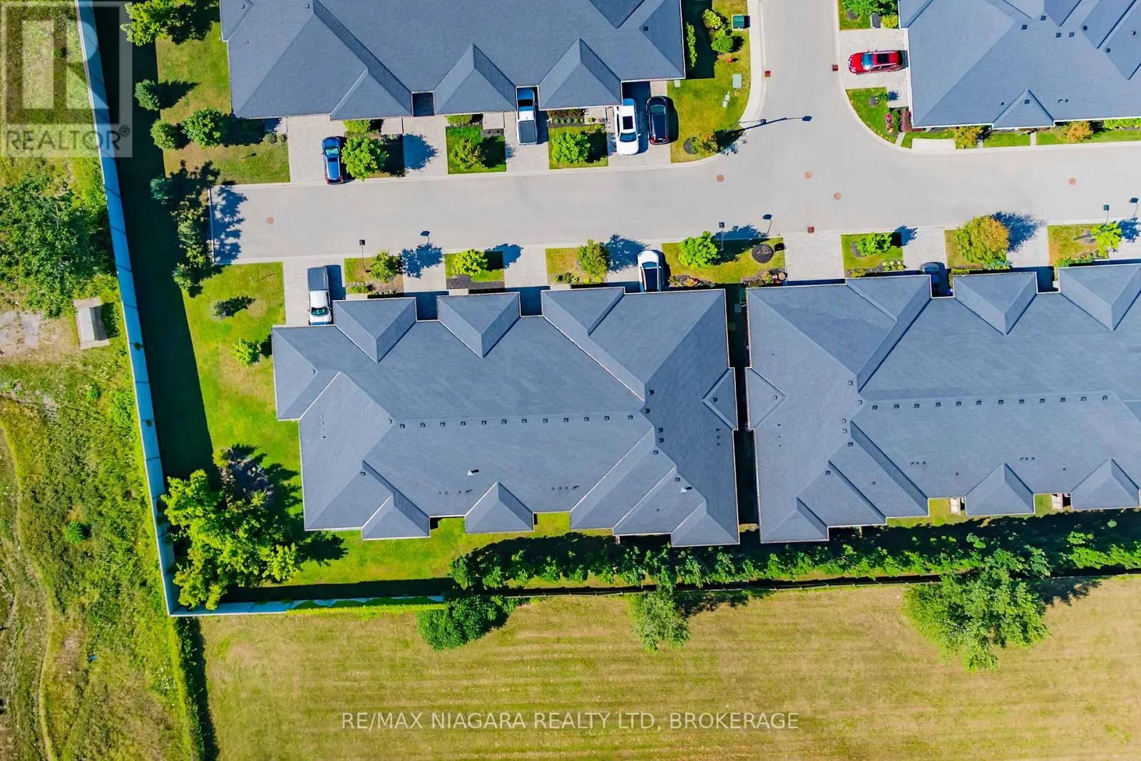 11 - 7276 OPTIMIST LANE, #11