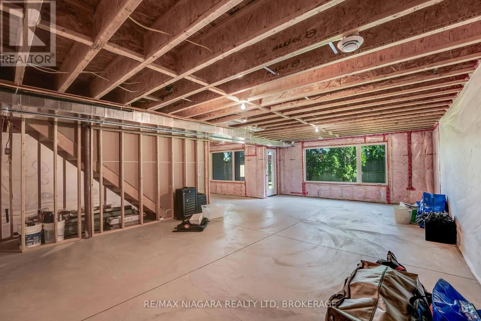 11 - 7276 OPTIMIST LANE, #11