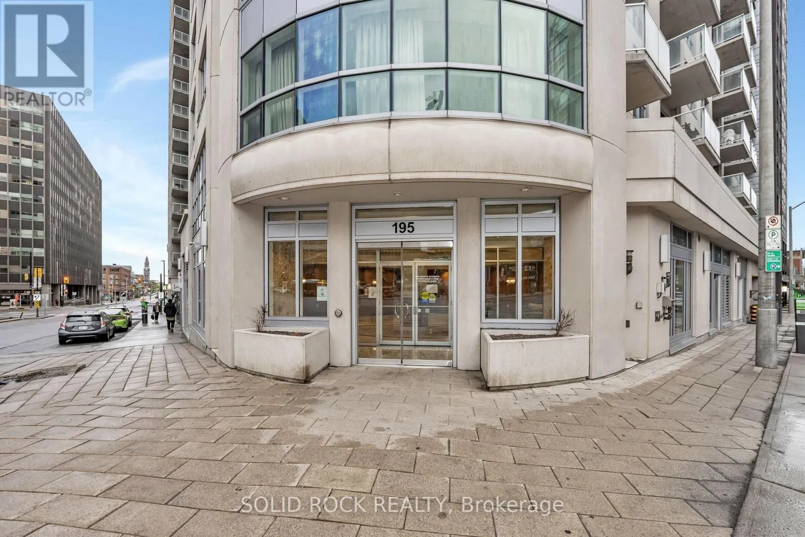 306 - 195 BESSERER N