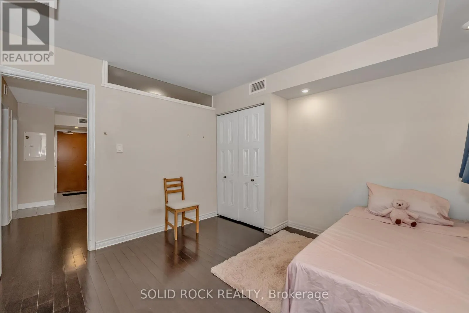 306 - 195 BESSERER N