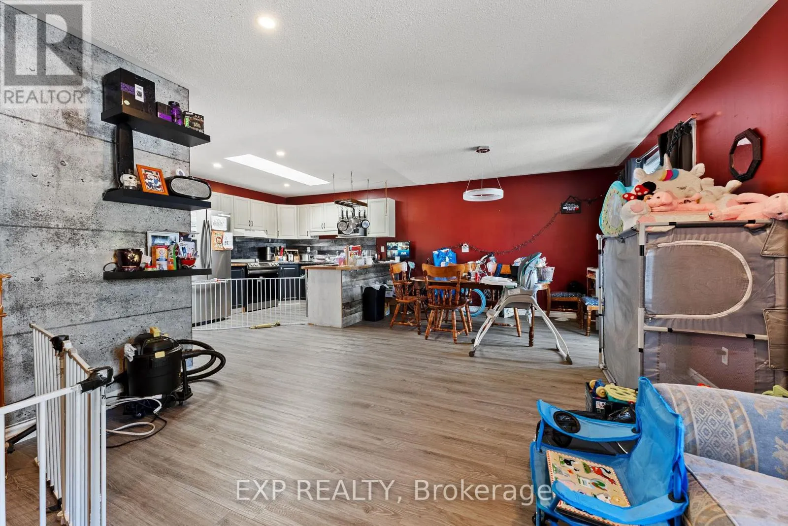 130 CANNIFTON ROAD N