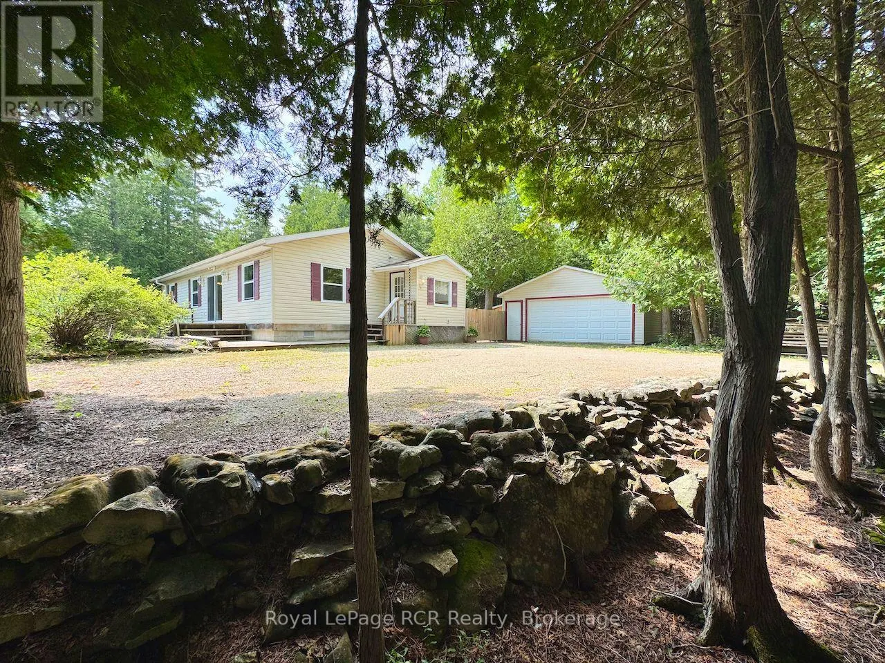 323 EAST ROAD RR 4 ROAD