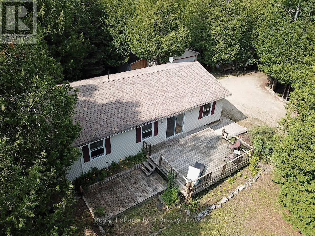 323 EAST ROAD RR 4 ROAD