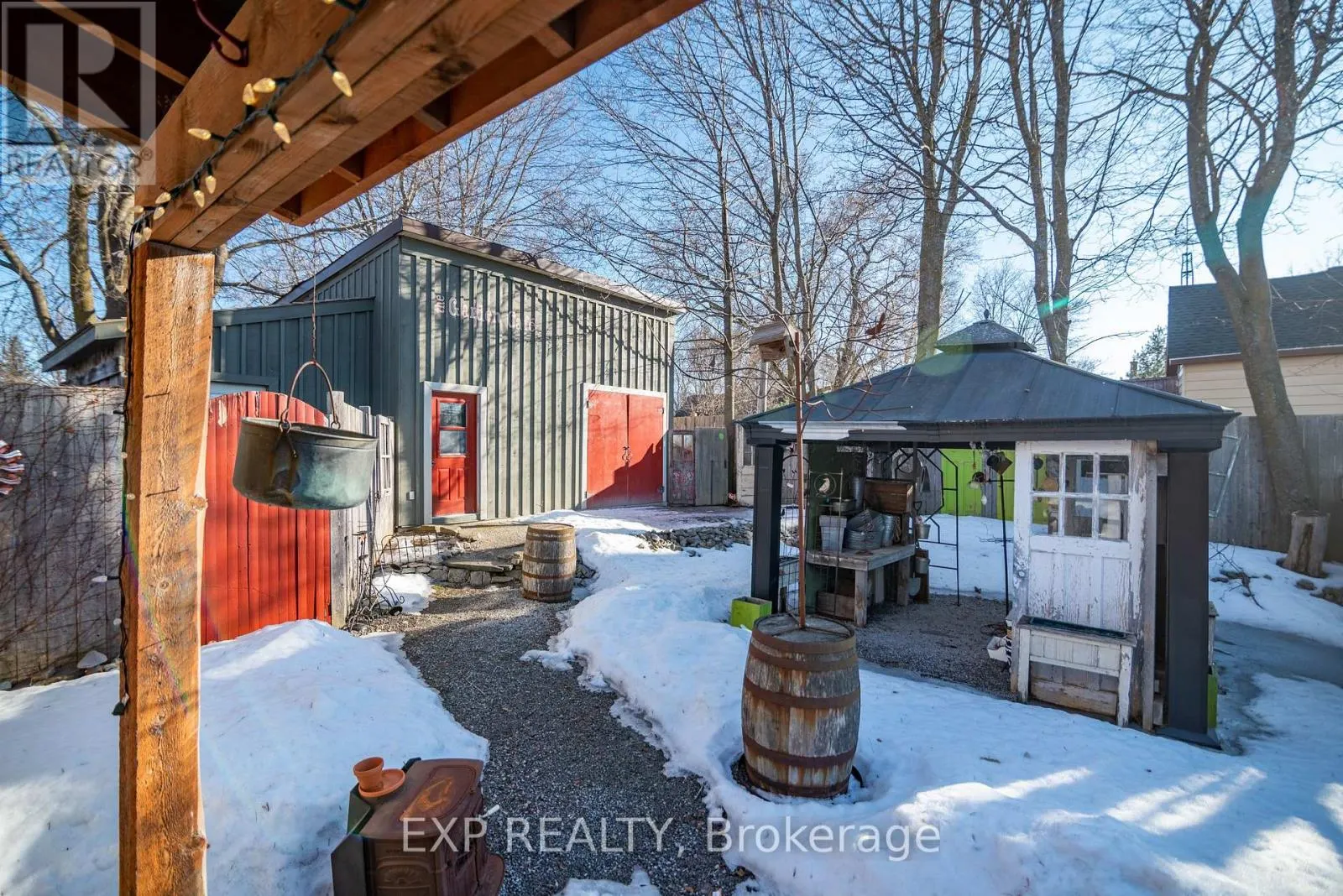 1598 BEACHBURG ROAD