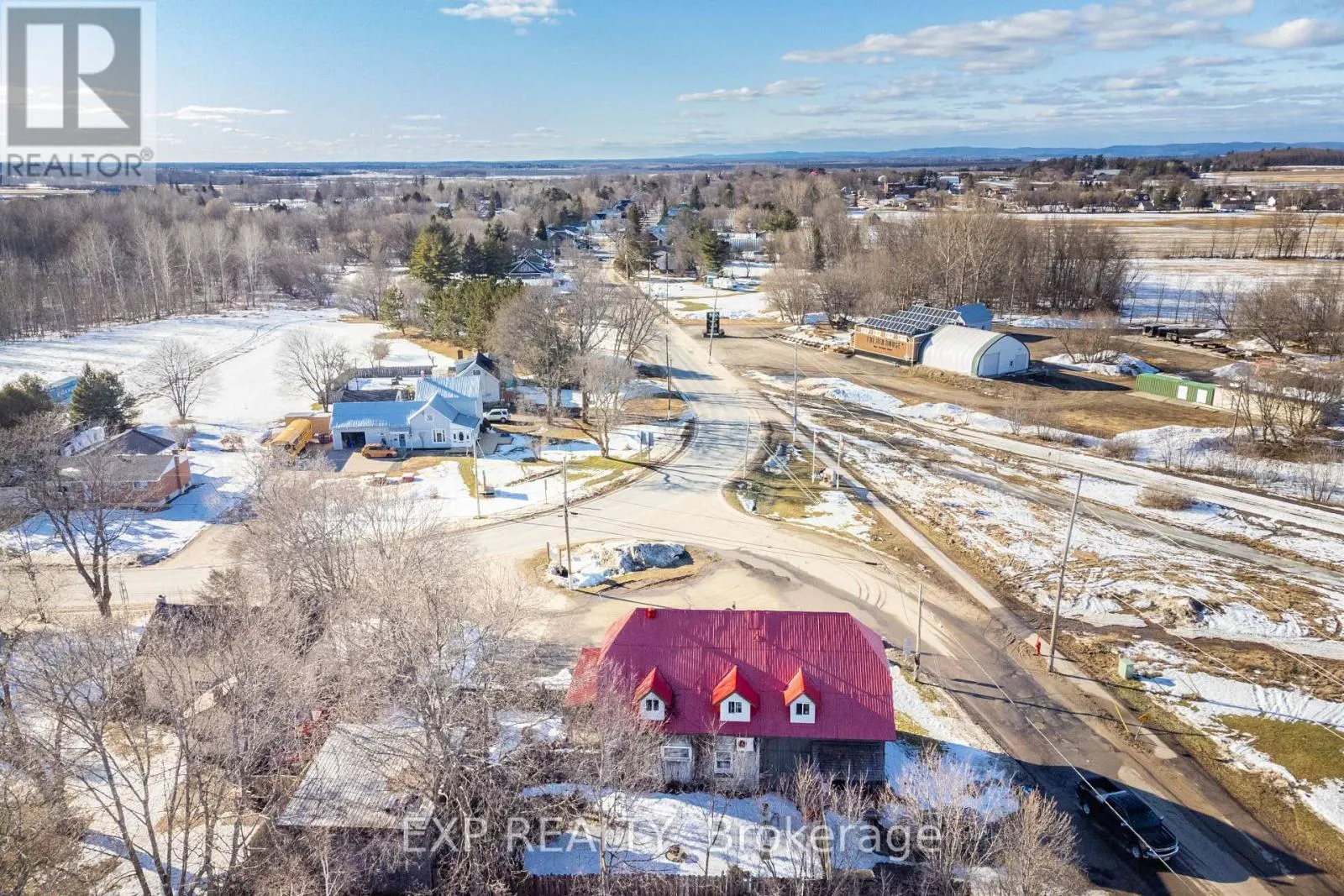 1598 BEACHBURG ROAD
