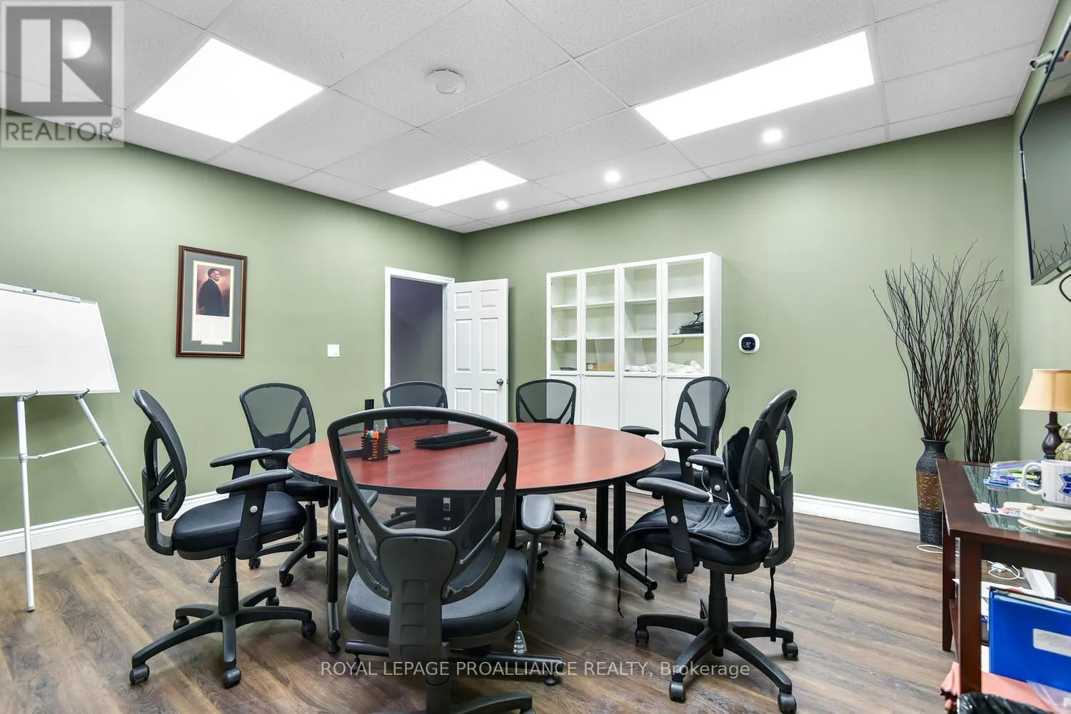 257-259 KING STREET W