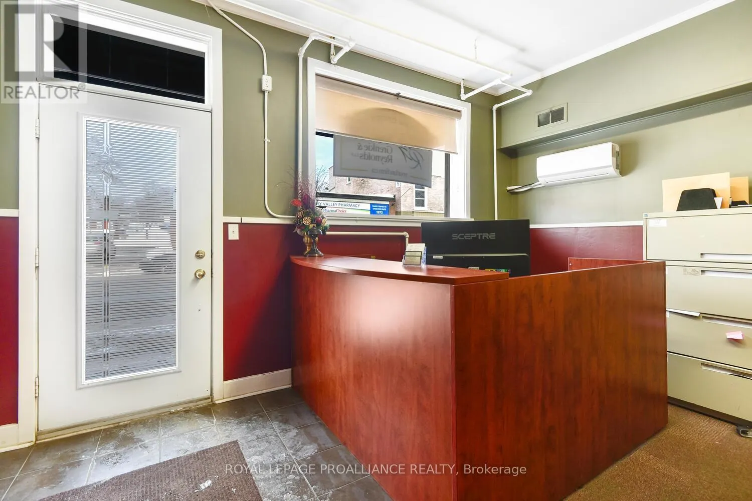 257-259 KING STREET W
