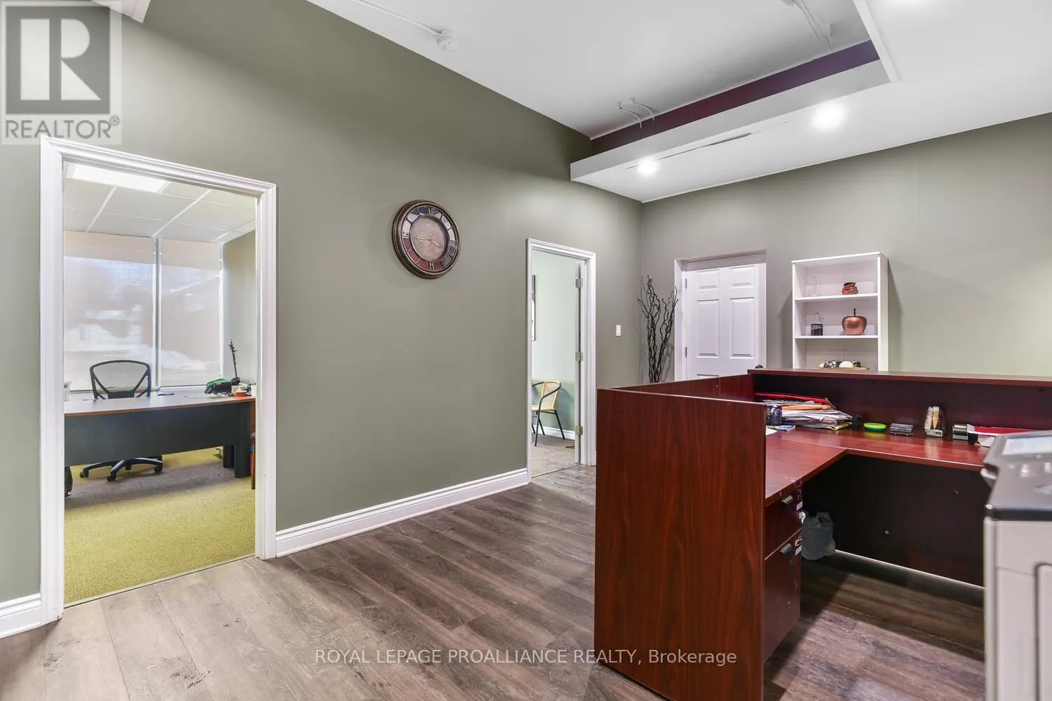 257-259 KING STREET W