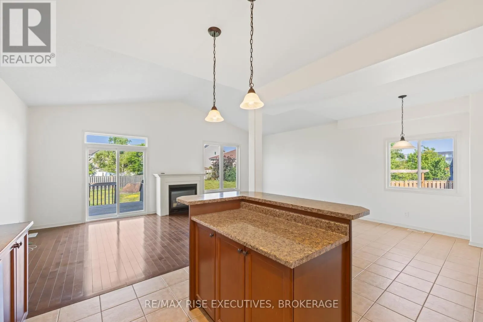 724 MARGARET WAY