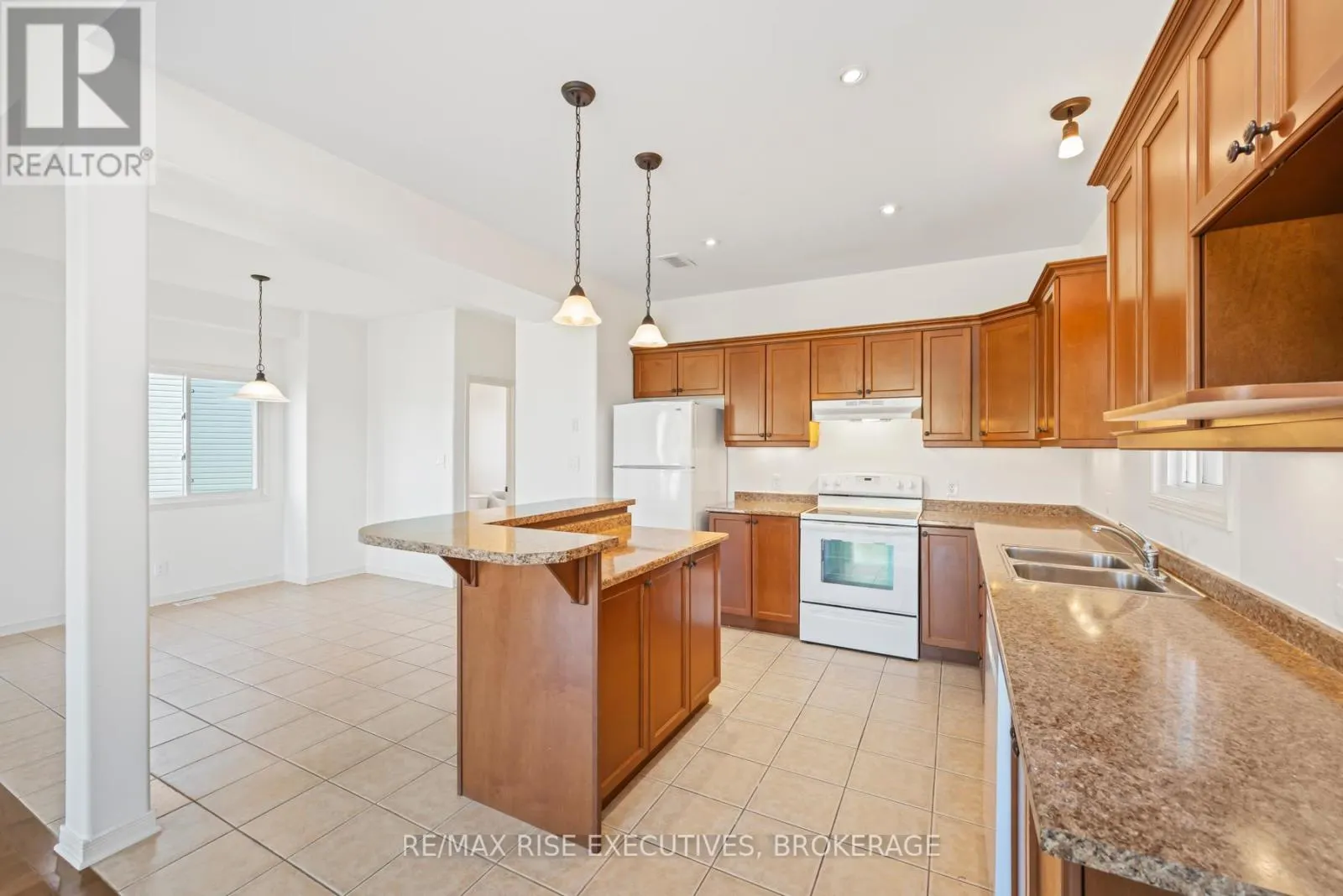 724 MARGARET WAY