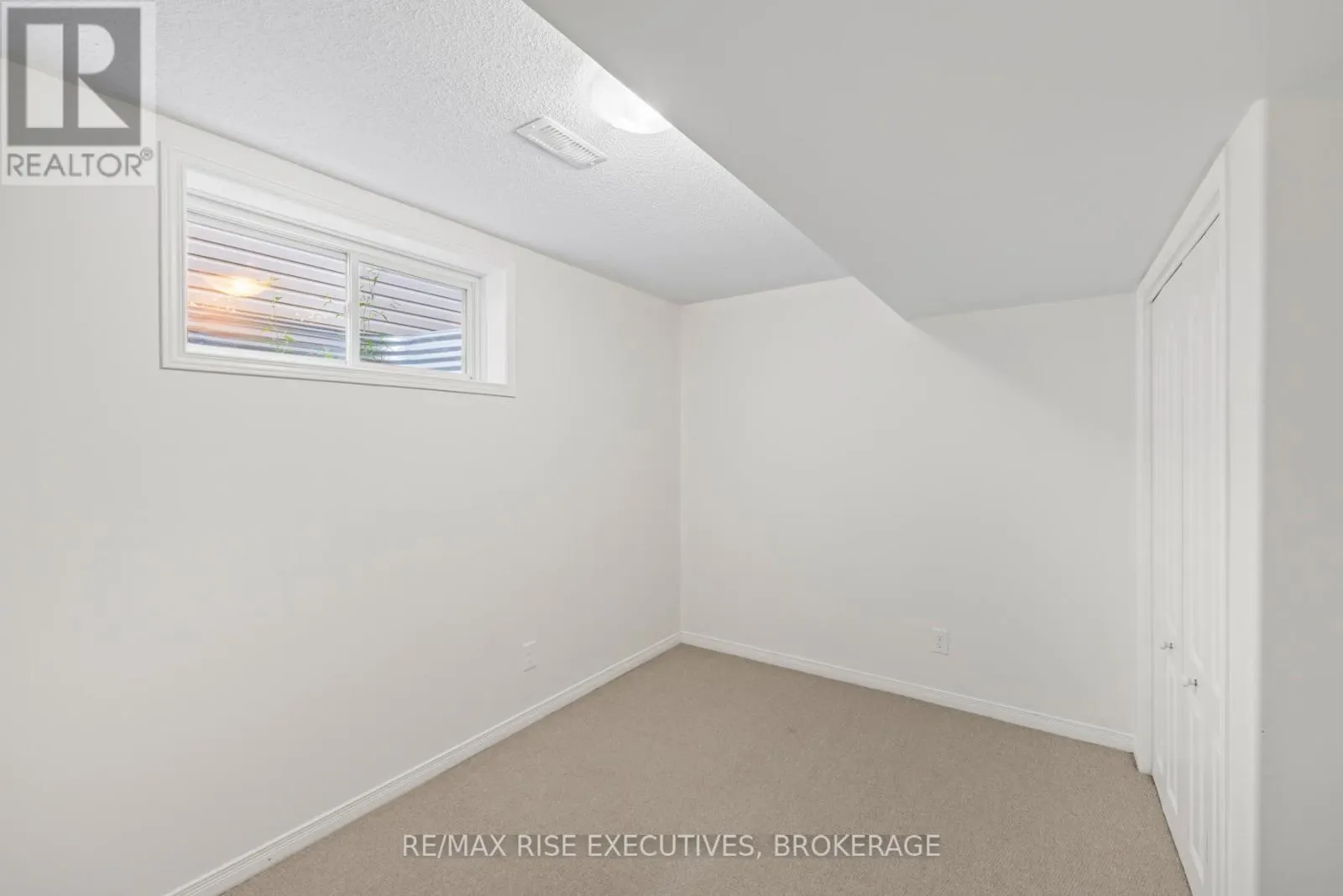 724 MARGARET WAY