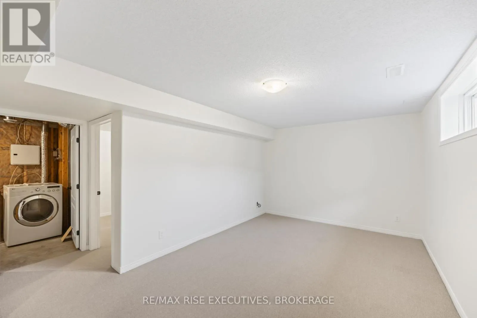 724 MARGARET WAY