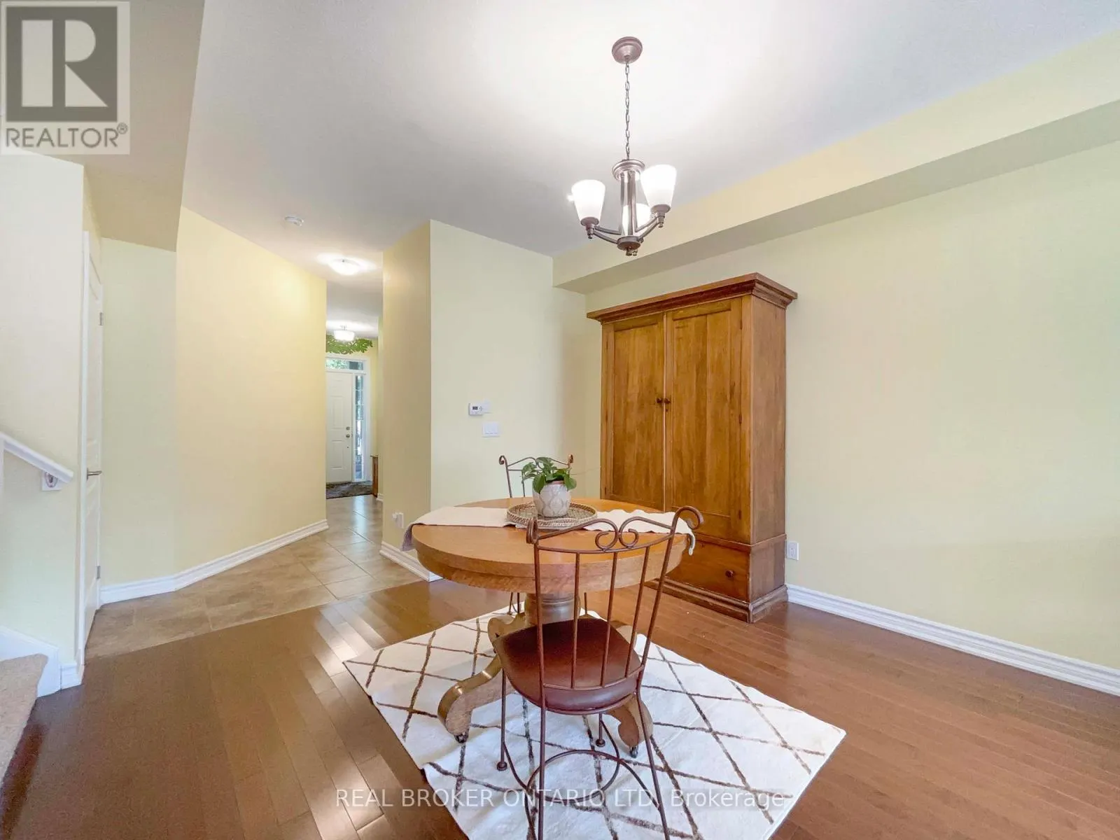 08 - 80 WILLOW STREET, #08