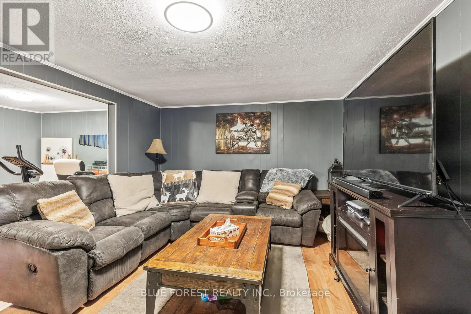 11 - 460 SOUTHDALE ROAD E, #11