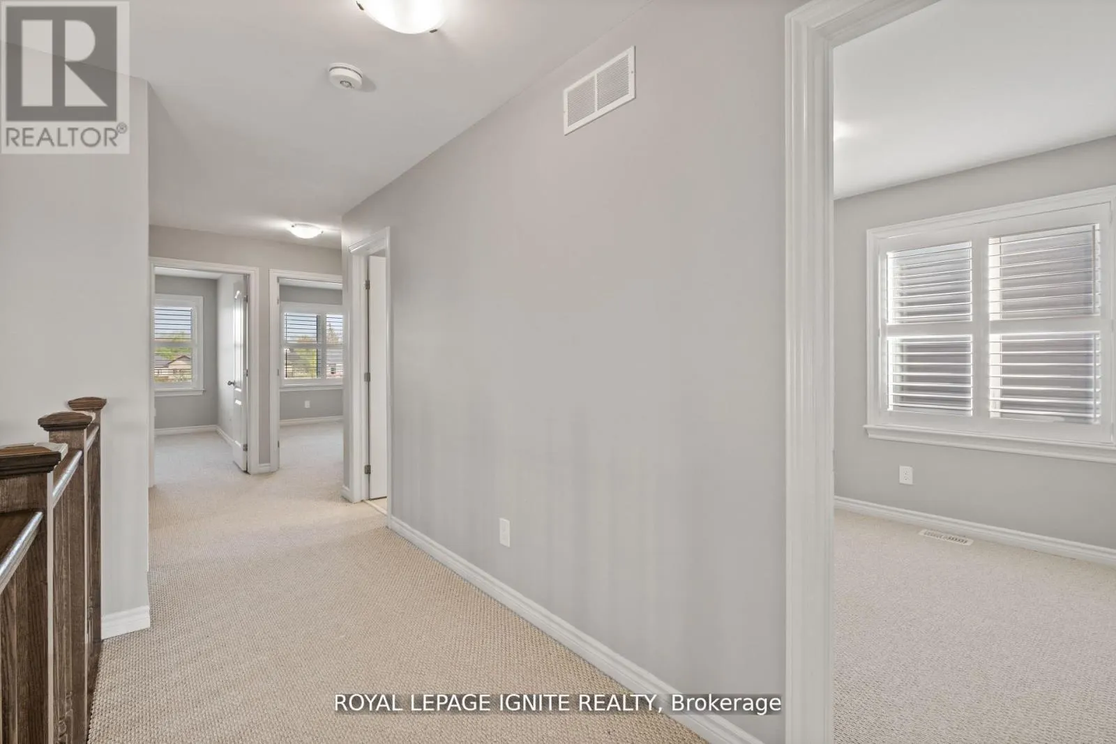 866 RIVERVIEW WAY