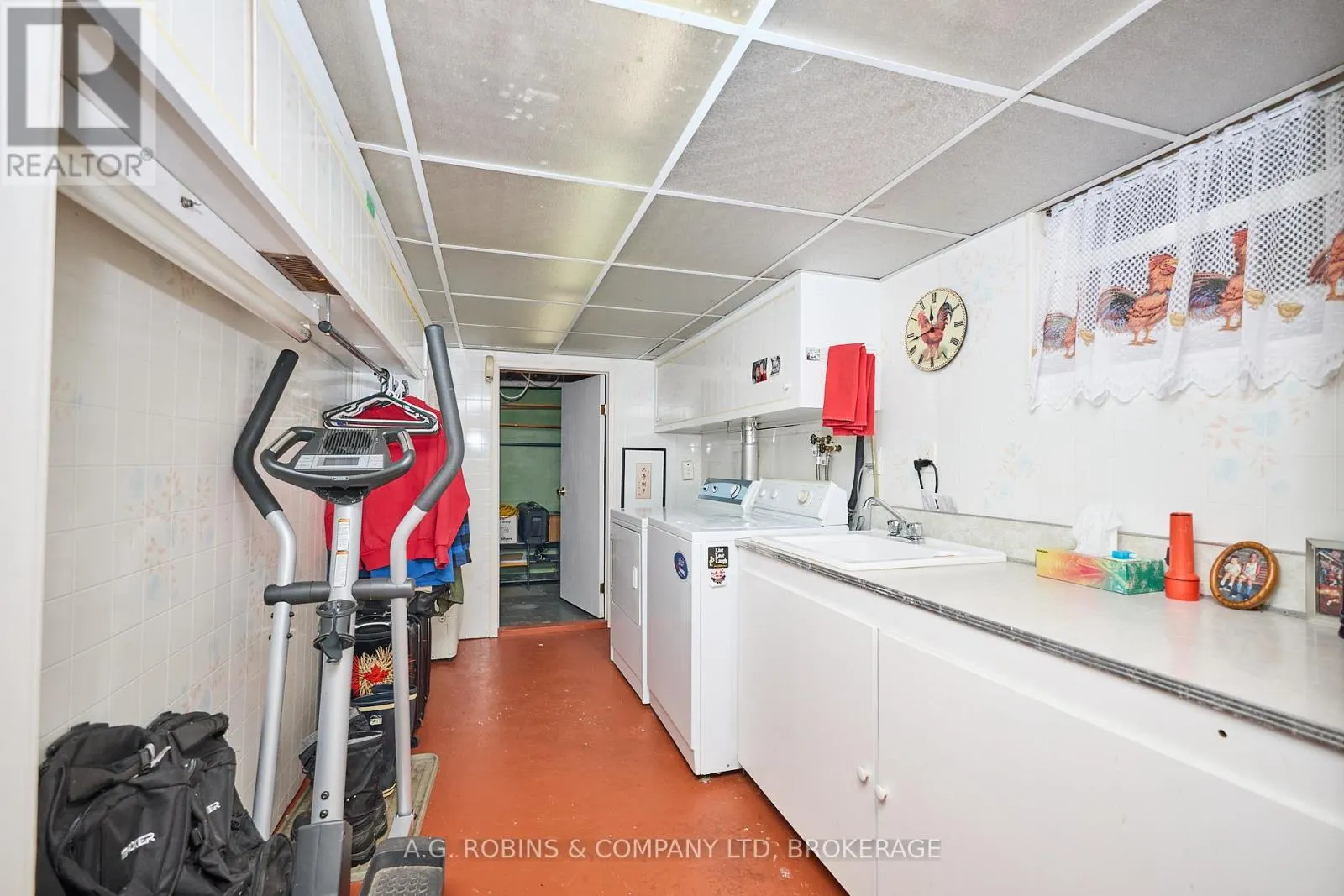 10773 LAKESHORE ROAD