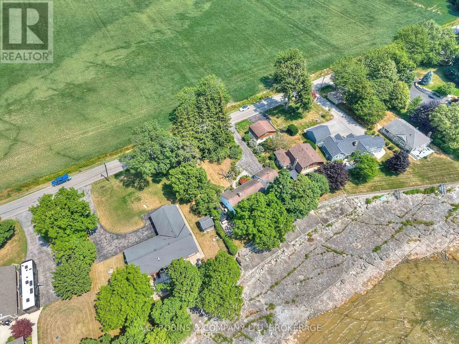 10773 LAKESHORE ROAD