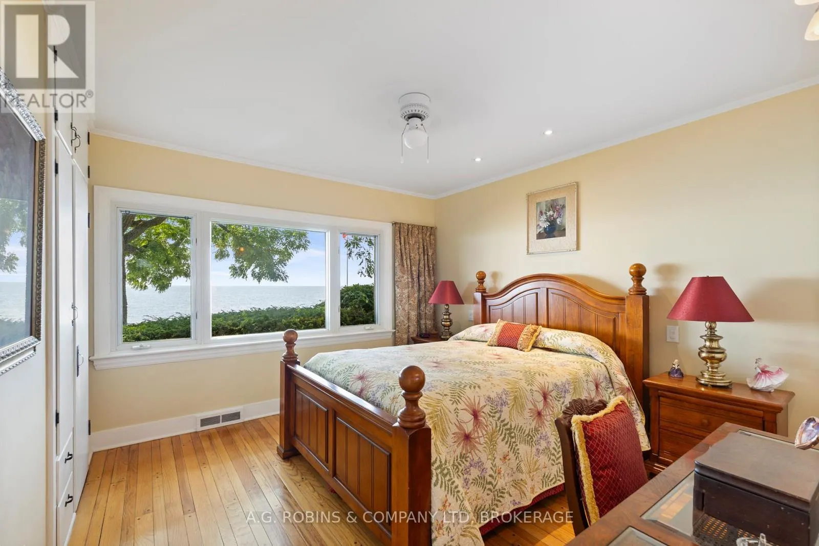 10773 LAKESHORE ROAD