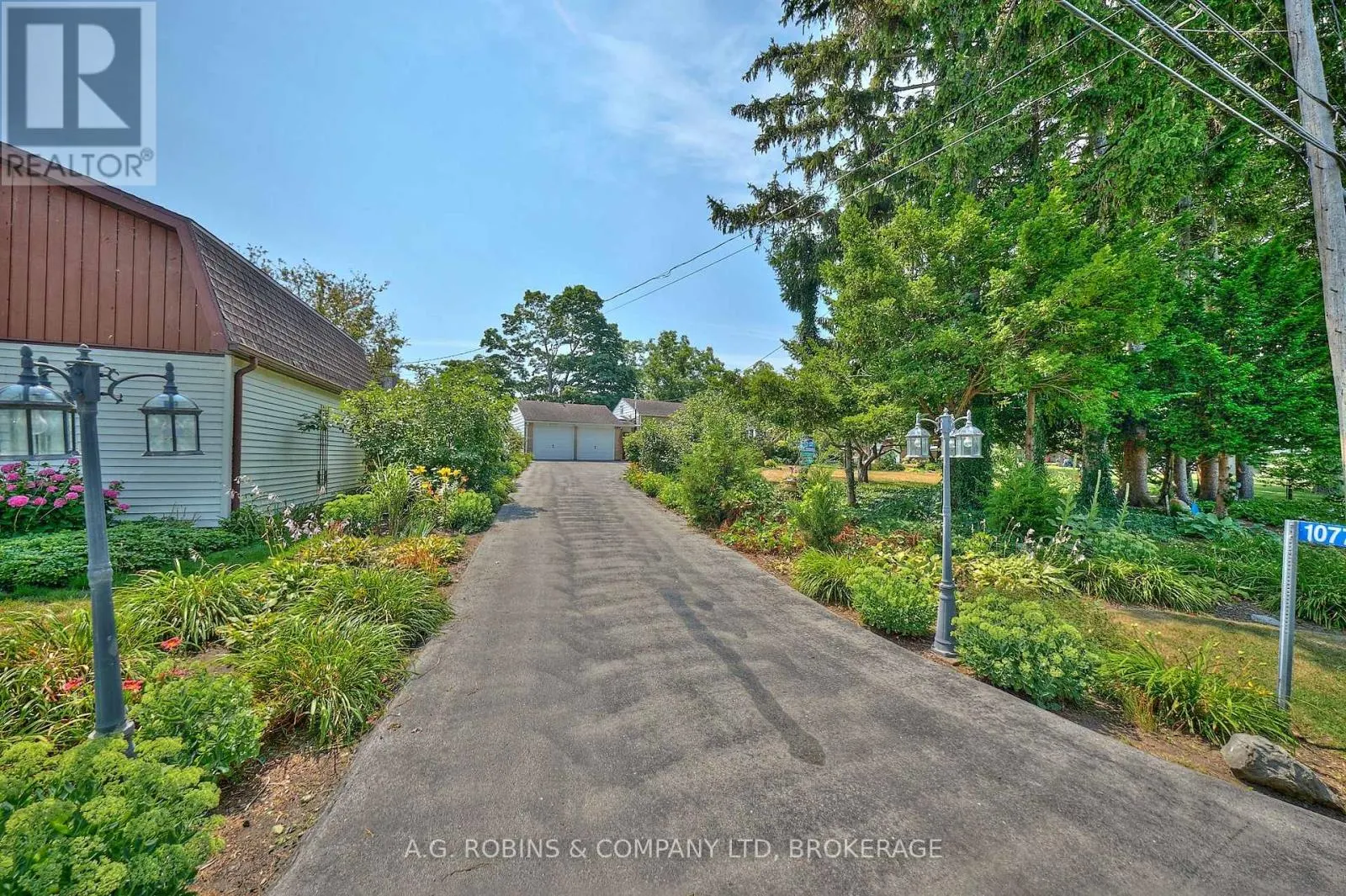 10773 LAKESHORE ROAD