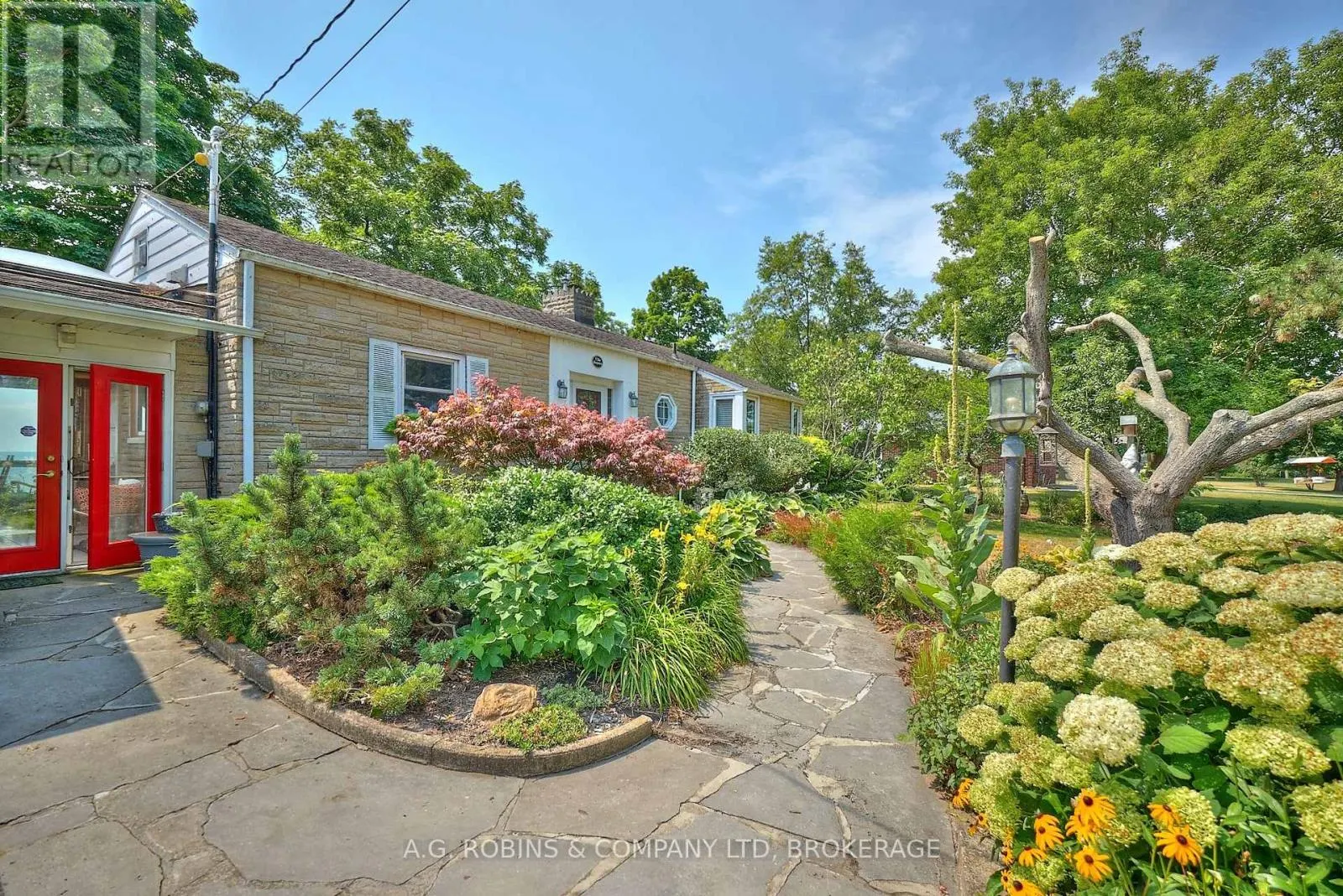 10773 LAKESHORE ROAD