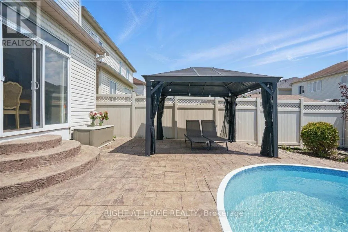 228 WILDCLIFF WAY