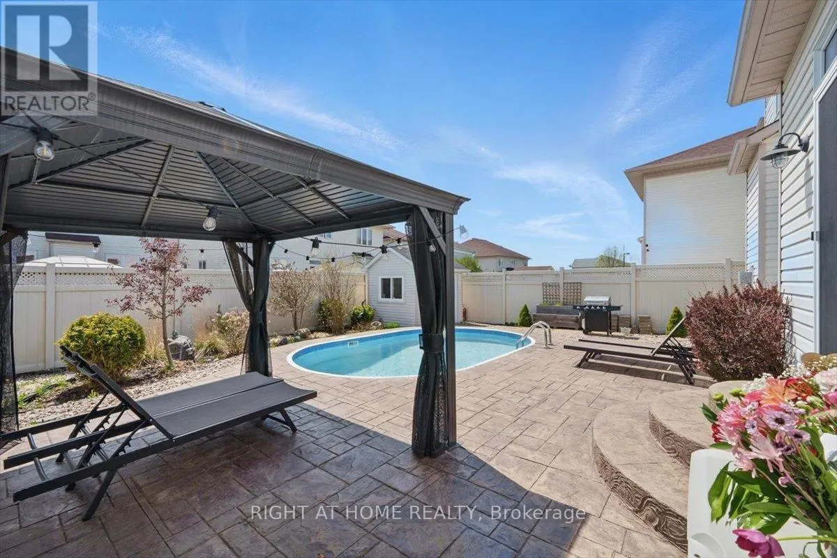 228 WILDCLIFF WAY