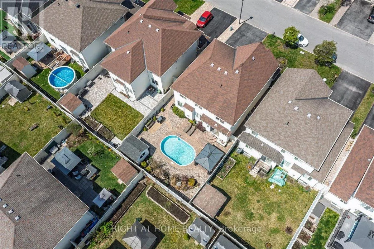 228 WILDCLIFF WAY