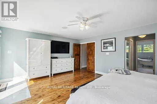 747 ALEXANDER DRIVE