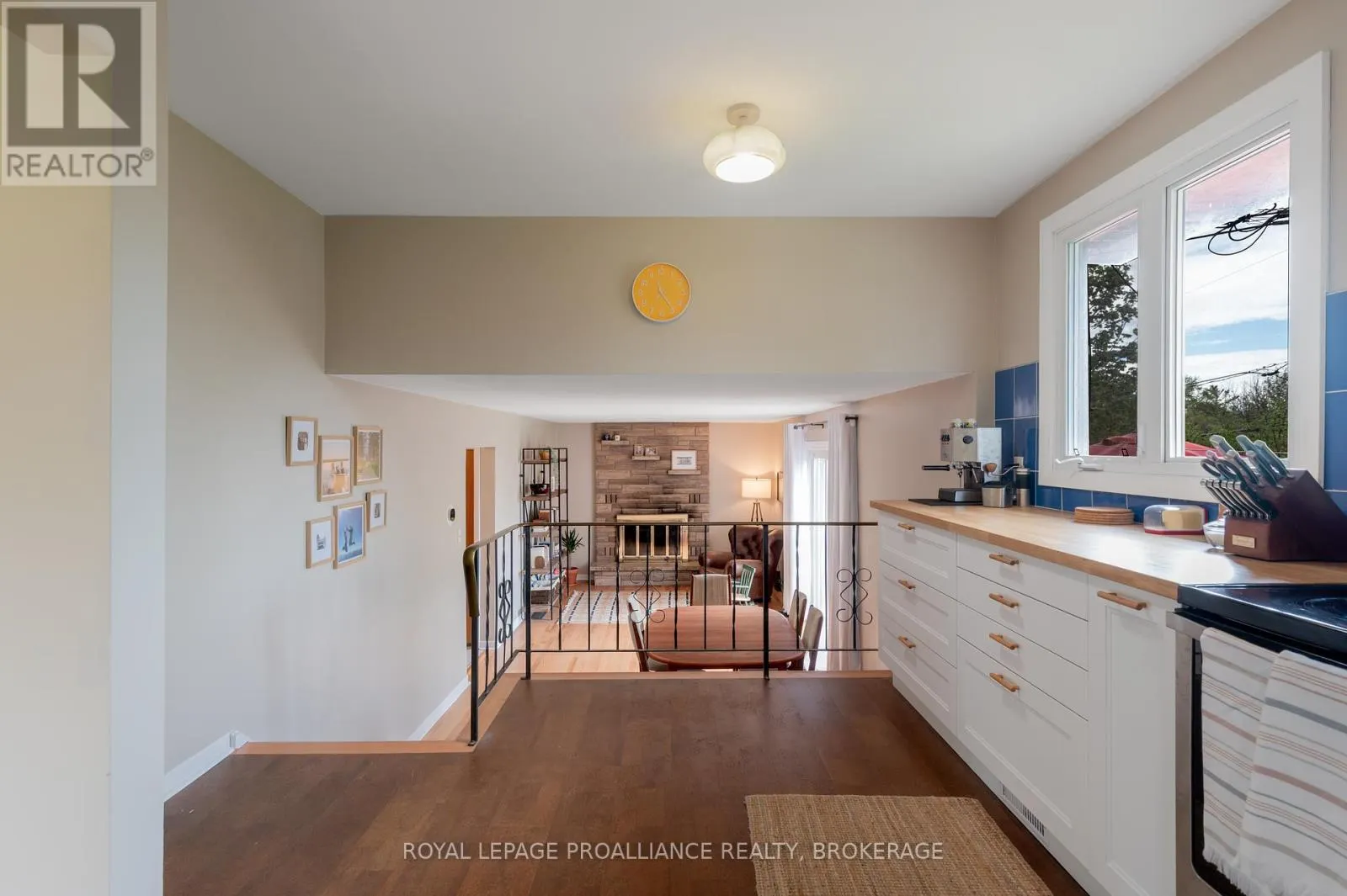 867 BERWICK PLACE
