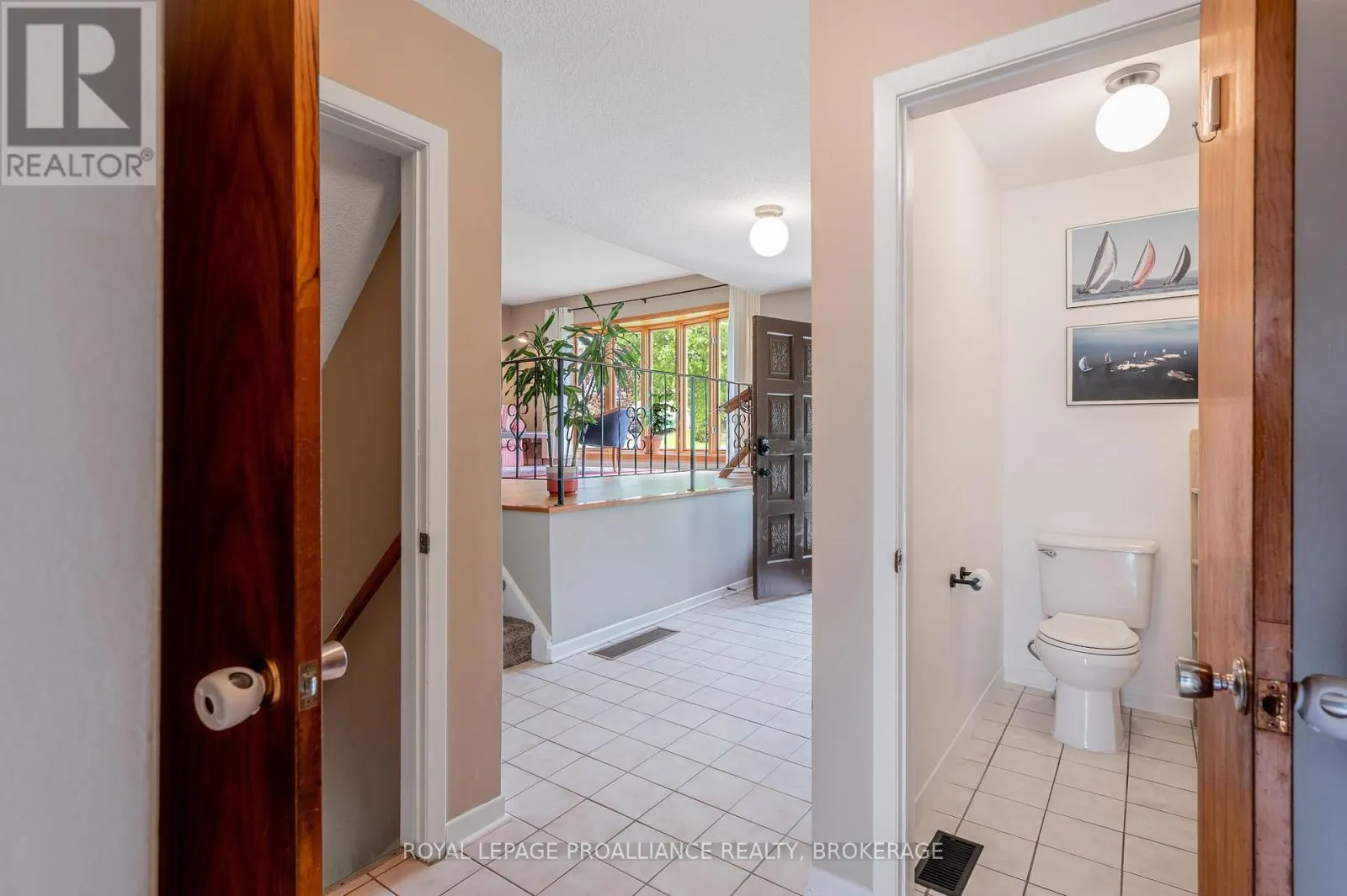 867 BERWICK PLACE