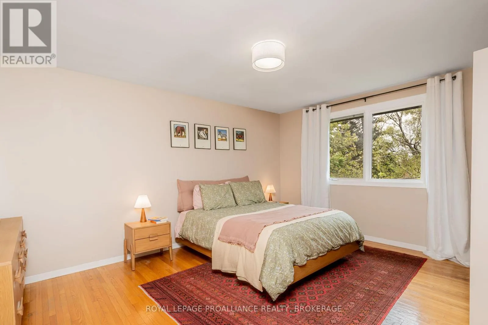 867 BERWICK PLACE