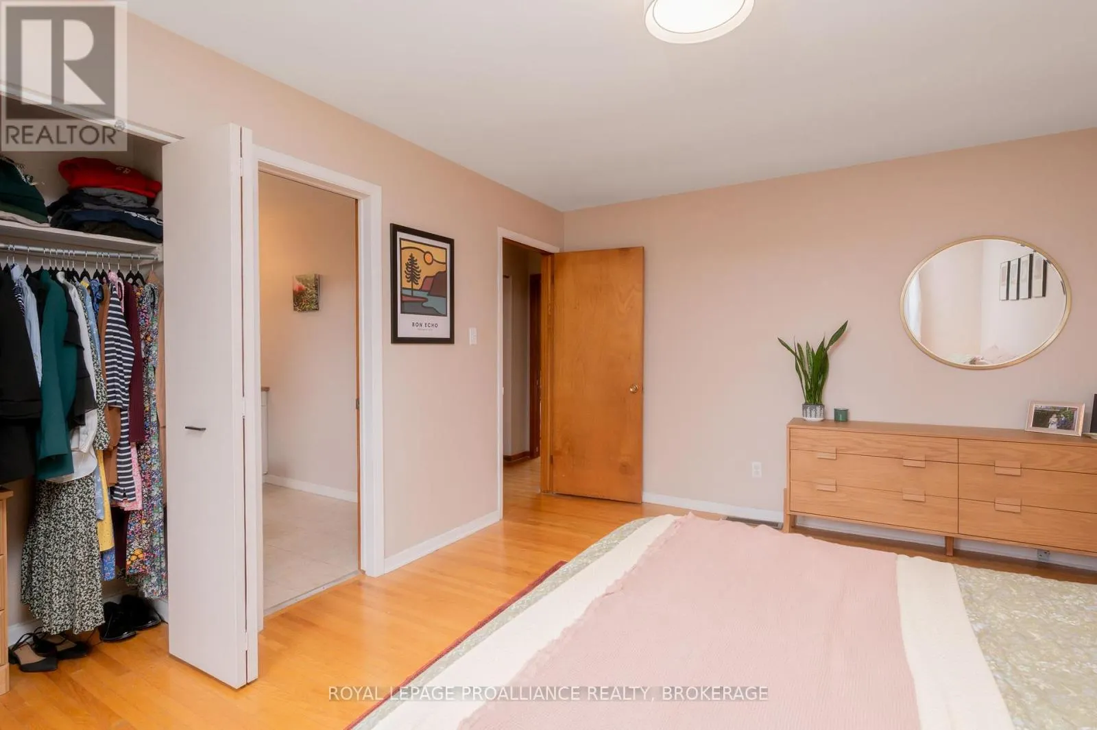 867 BERWICK PLACE