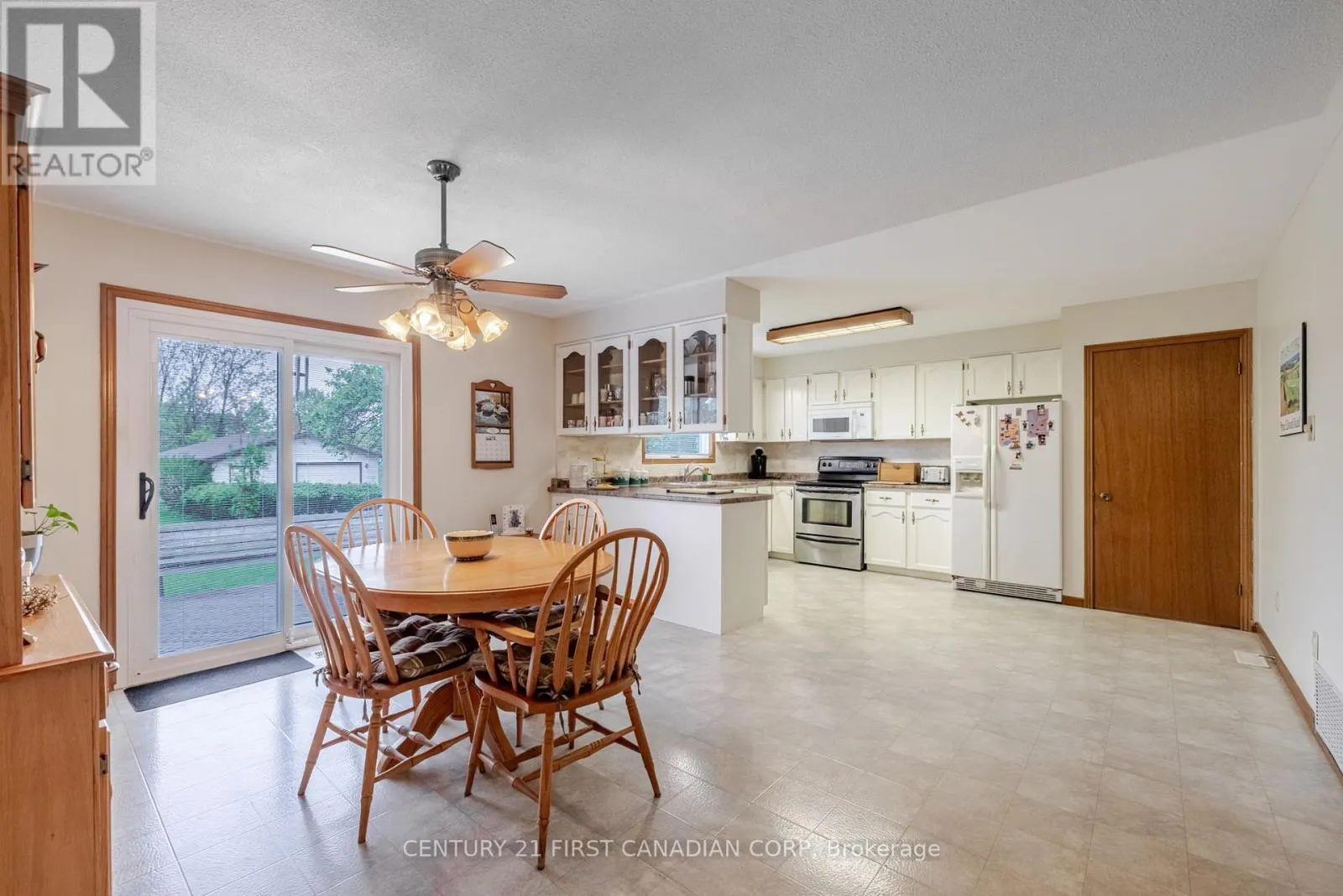 9776 TOWER ROAD