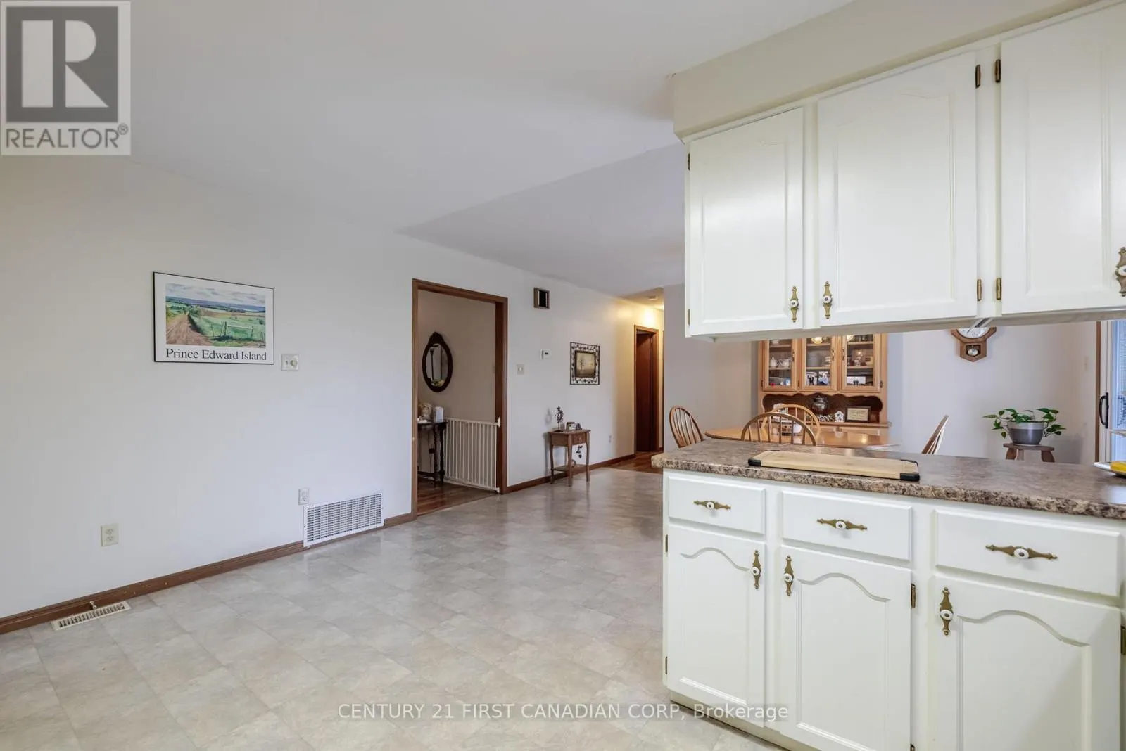 9776 TOWER ROAD