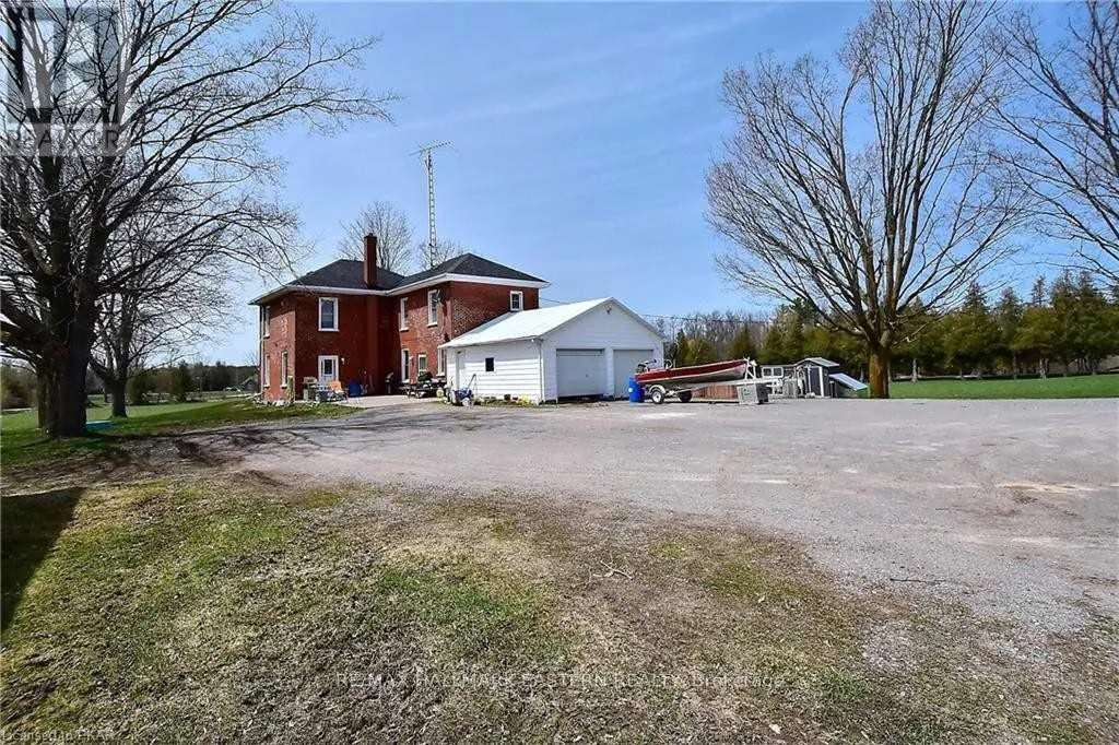 1490 CENTRE ROAD